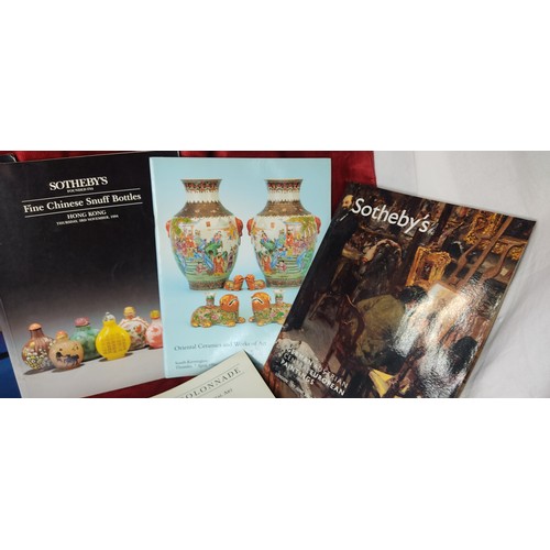 137 - A collection of various Sotheby & Christie Auction catalogues.