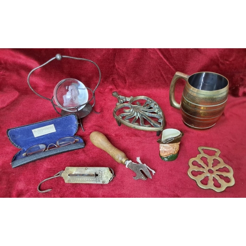 18 - An assortment of various collectables to include tankard, spectacles & more.