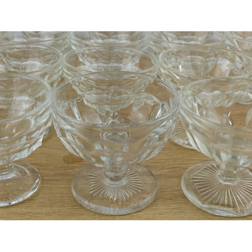 207 - A lot of 24 vintage glass sundae dishes.