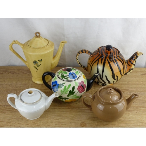 284 - A collection of 5 vintage and antique decorative teapots, to include a Panthera Tigris teapot and mo... 