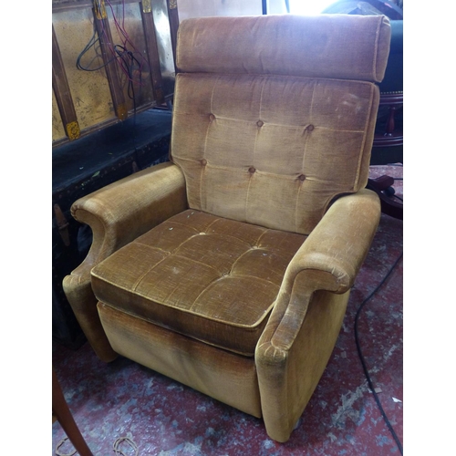 450 - A vintage Parker Knoll reclining armchair with gold velvet upholstery.