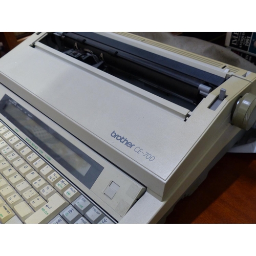 455 - A large vintage Brother CE-700 electric typewriter.