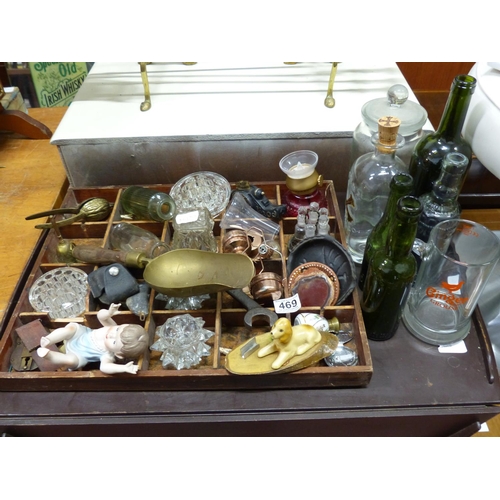 469 - A vintage wooden collectors tray and an assortment of ornaments, beer bottles and more.