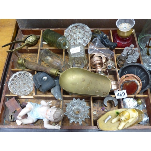 469 - A vintage wooden collectors tray and an assortment of ornaments, beer bottles and more.