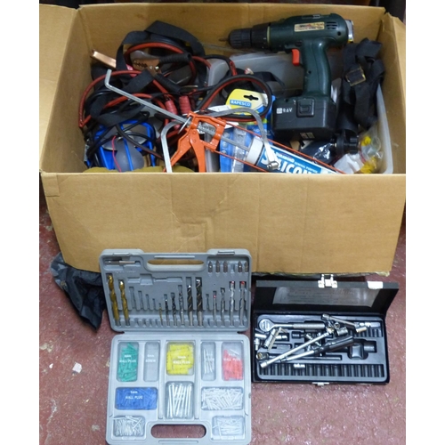 480 - A large lot of garage tools to include a socket set, jump leads and more.