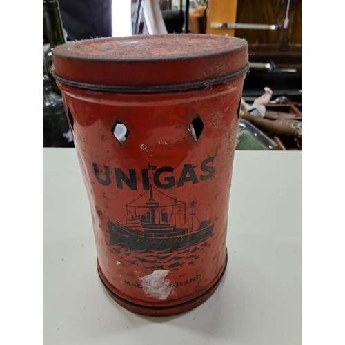 367 - A vintage Unigas portable stove.