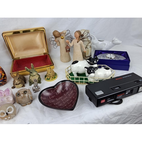 14 - An assortment of items to include, an Edinburgh crystal clock, Will tree ceramic figures and more.