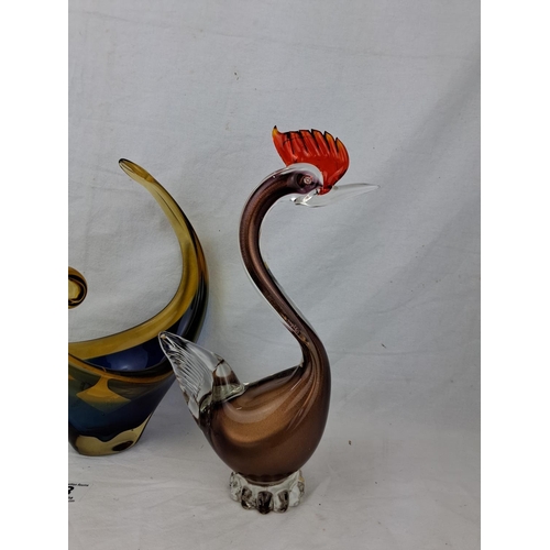 18 - Three Murano glass style birds.