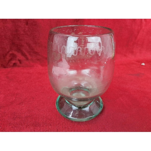 78 - A scarce and early etched rummer drinking glass. Measuring 11cm Tall