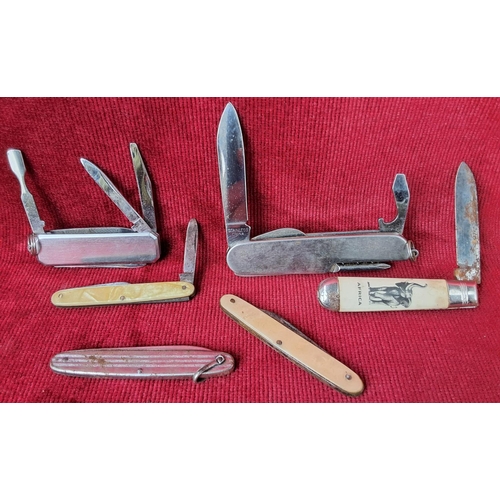 92 - An assortment of 6 pocket and fruit knives to include a Hoffritz knife and more.