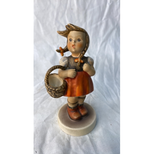 650 - A Goebel Hummel 'Little Shopper' figure.