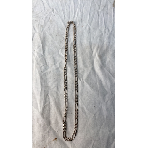 656 - A Sterling silver necklace.