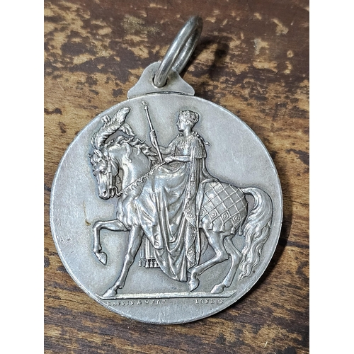 72 - A stunning antique Sterling Silver 'Shire Horse Society' medal, produced by Mappin & Webb, fully hal... 