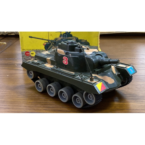 ANCIEN JOUET USA Marx Toys Char Firing Tank Allemagne 1940 Tole Boite