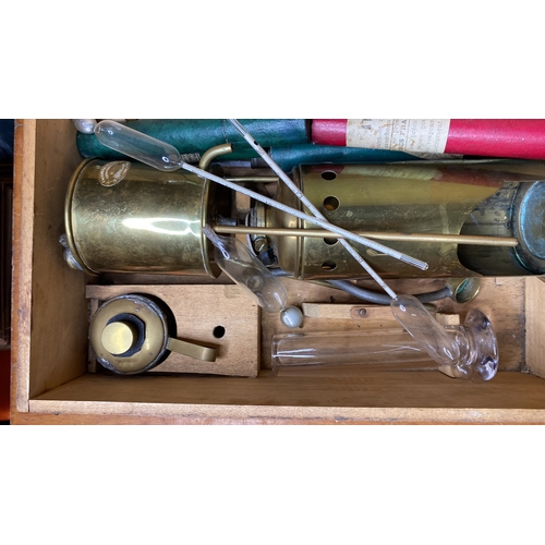 195 - A wooden cased French J Salleron brass still to include instruction leaflet, test tubes etc.