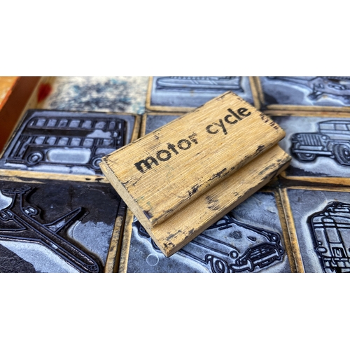 255 - A lot of vintage car, plane and boat themed rubber stamps.