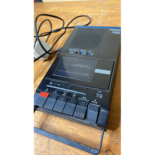 284 - A vintage Toshiba HX-c810 cassette player.