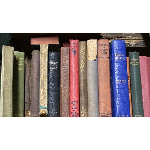 311 - A collection of vintage books.