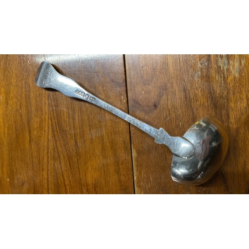 399 - A Scottish Silver ladle, Glasgow 1839, silversmith Peter Arthur.