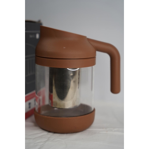 19 - A boxed Grunwerg Cold Brew Coffee Maker.