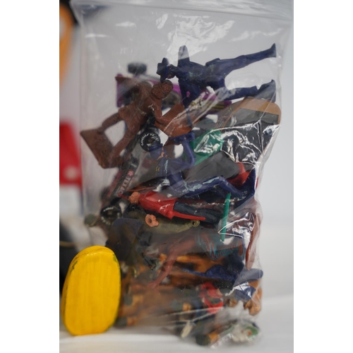 34 - An interesting mixed lot of old lead and plastic toy figures, animals, etc along with loose diecast,... 