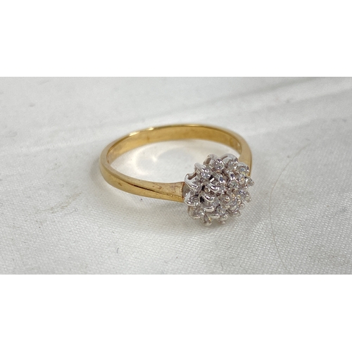 164 - A 9ct gold CZ cluster ring, size Q.