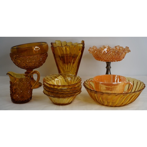 205 - A large lot of vintage amber glass ware.