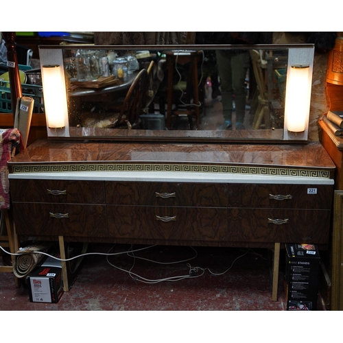 221 - A vintage formica dressing table with mirror back panel and a pair of dressing table lamps, working.