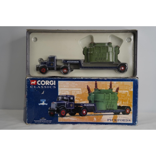 251 - A boxed Corgi Classics 'Pickfords Removals & Storage' - 16704