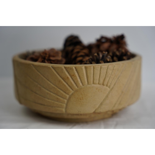 258 - A decorative Historia stoneware bowl.