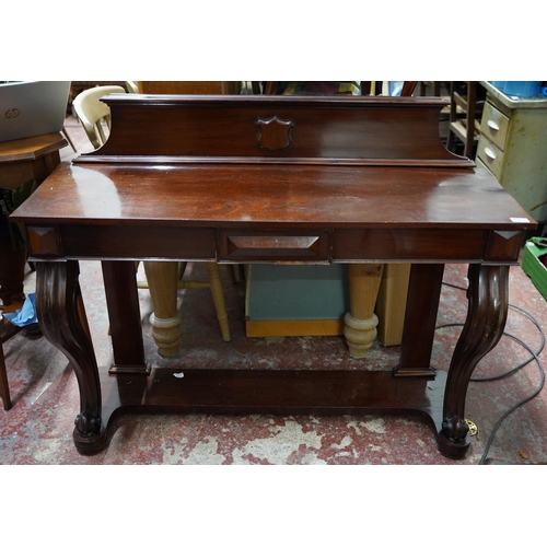 283 - An antique style hall table with gallery back.