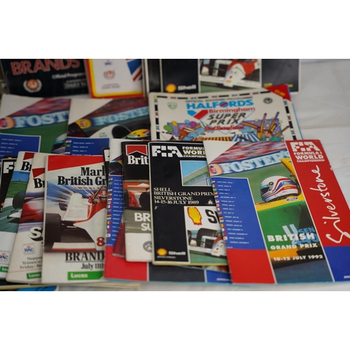 288 - A lot of vintage British Grand Prix and Formula One programmes.