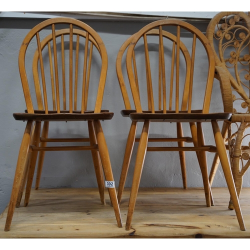 392 - A set of 4 vintage/ Mid Century Ercol dining chairs.