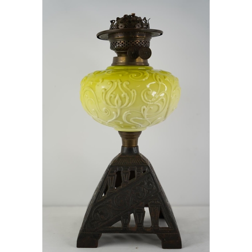 123 - A stunning antique lime green font oil lamp.