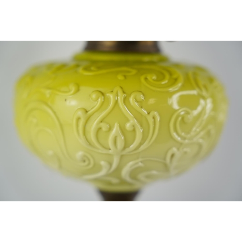 123 - A stunning antique lime green font oil lamp.