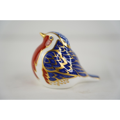 140 - A Royal Crown Derby 'Robin' paperweight, silver stopper.