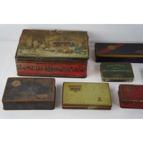 50 - A lot of vintage cigarette tins to include Players Navy Cut Cigarette, Gallaher's, State Express 333... 