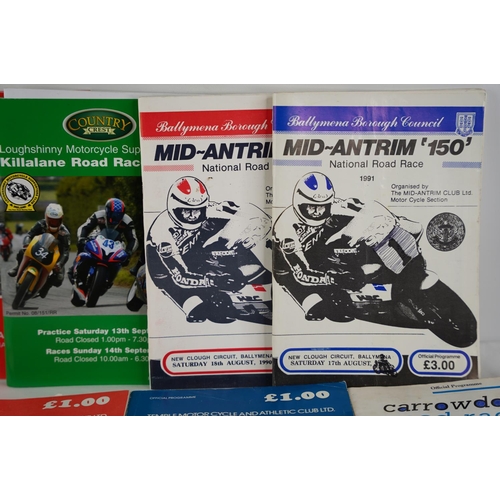 59 - A collection of vintage motorbike racing programmes to include Mid-Antrim 150, Isle of Man, a 1968 T... 