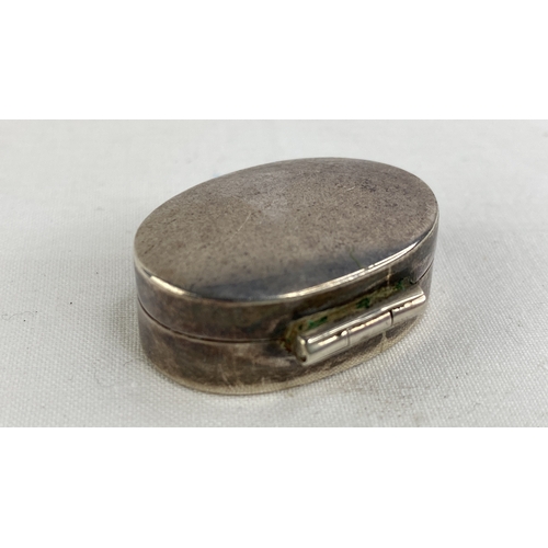 182 - An antique Sterling silver pill box.