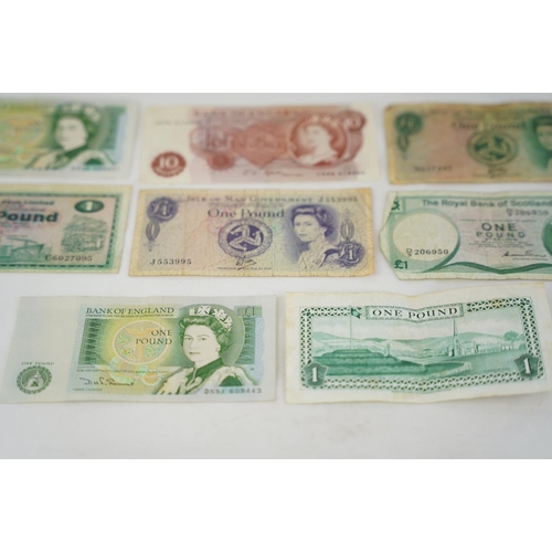 255 - A lot of old One Pound bank notes to include Isle of Man, Bank of England and more.