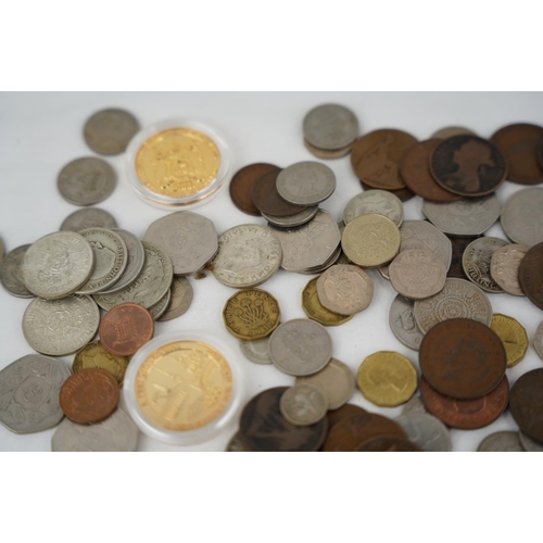 296 - A large collection of assorted coinage.