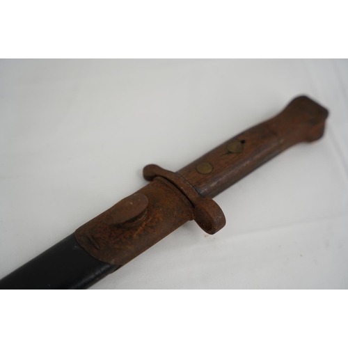 349 - A WW1 era British 1907 bayonet in scabbard.