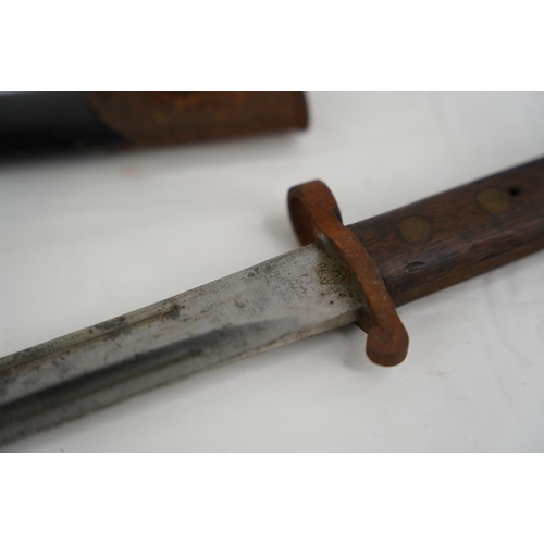 349 - A WW1 era British 1907 bayonet in scabbard.