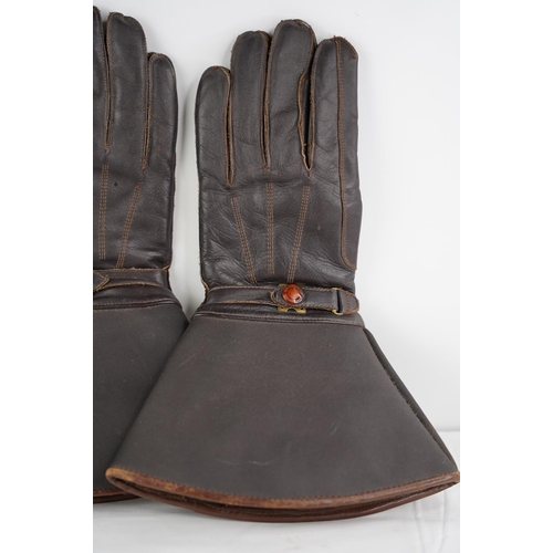 351 - A pair of vintage 'Matador' leather motorcycle gauntlets, possible Royal Ulster Constabulary issue.