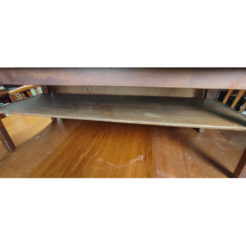 396 - A stunning vintage/ Mid Century coffee table.