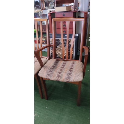 398 - A stunning Mid Century/ vintage teak dining extending table & set of 6 chairs (including 2 carvers).