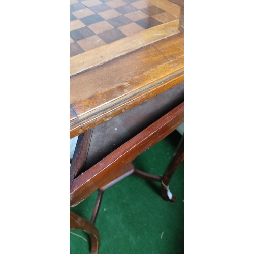 430 - A stunning antique table with inlaid chess board top.