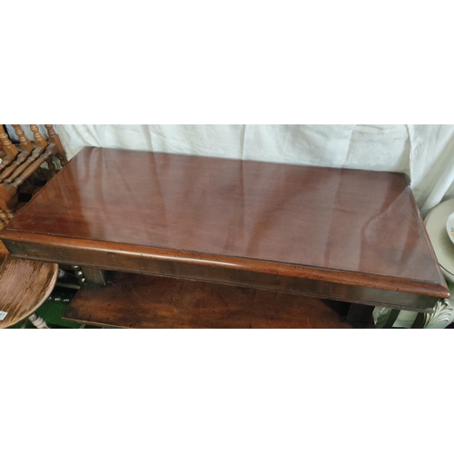 447 - A stunning antique Mahogany dumb waiter table (a/f)