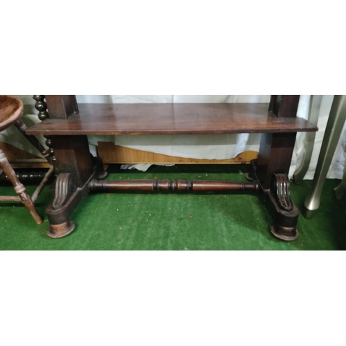 447 - A stunning antique Mahogany dumb waiter table (a/f)