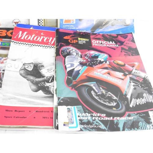 195 - A lot of Ulster Grand Prix and more motor racing programmes.